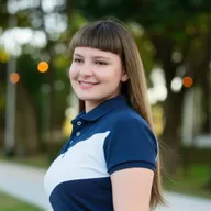 Maria Clara Oliveira