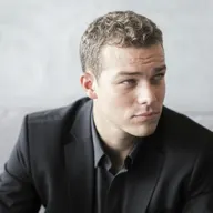 Vitor Oliveira Costa